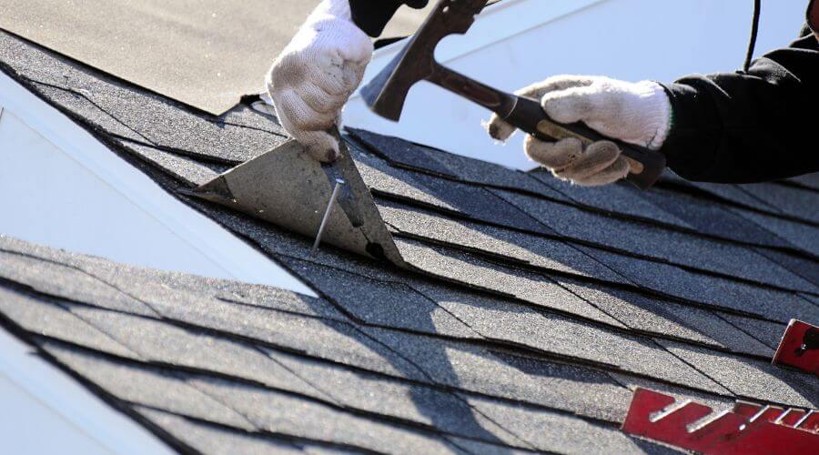 Expert Emergency Roof Repairs services in Colebrook, NH